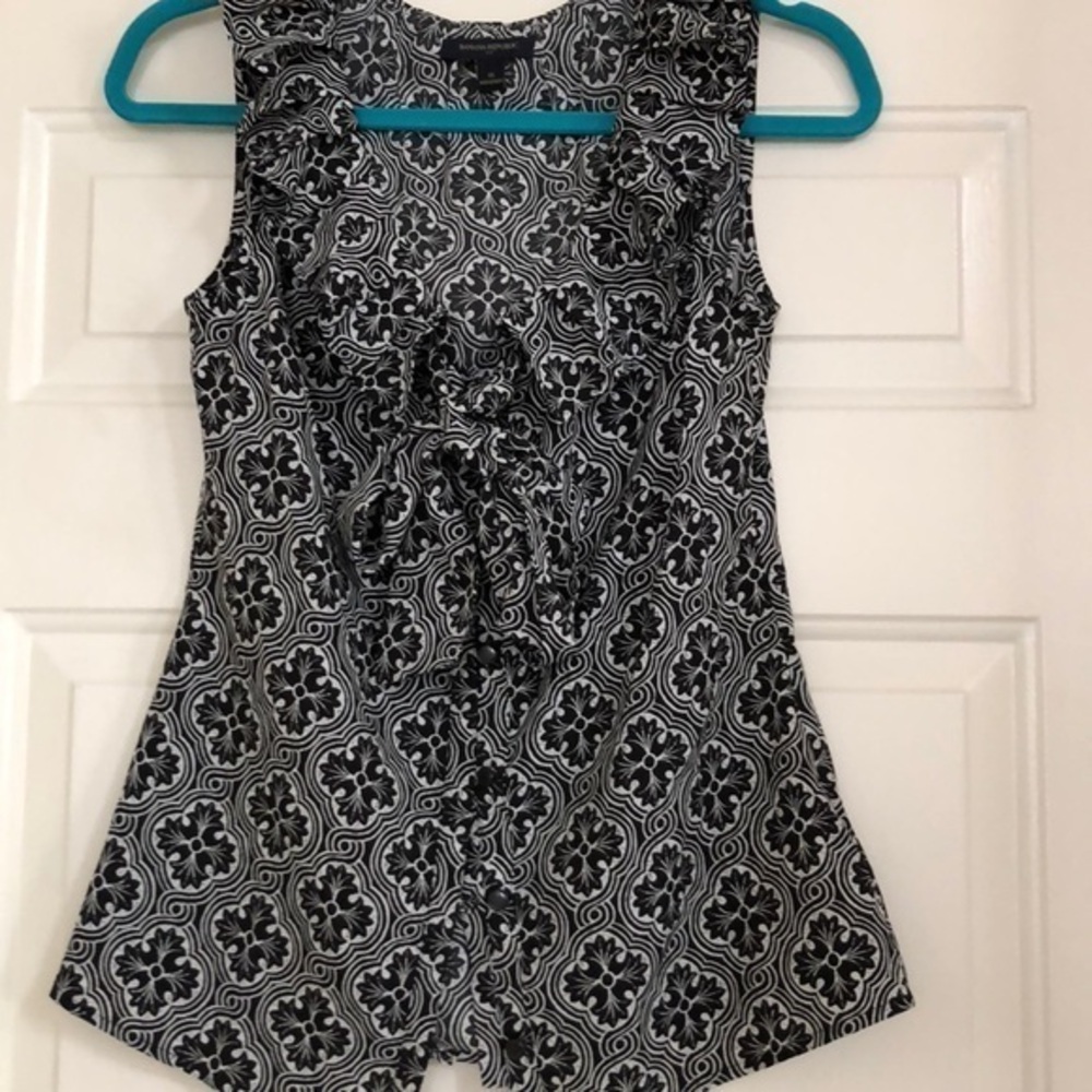 Banana republic blk & white geometric dress top